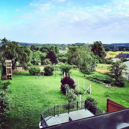 Le Bonheur Cristallin